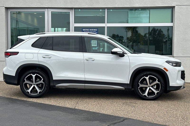 2026 Volkswagen Tiguan 2.0T SE 3VVFR7RM8TM025116