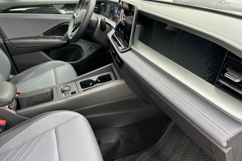 2026 Volkswagen Tiguan 2.0T SE 3VVFR7RM8TM025116