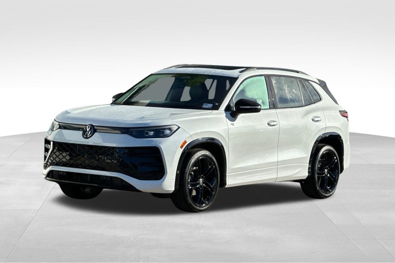 2025 Volkswagen Tiguan 2.0T SE R-Line Black 3VVHR7RMXSM059193