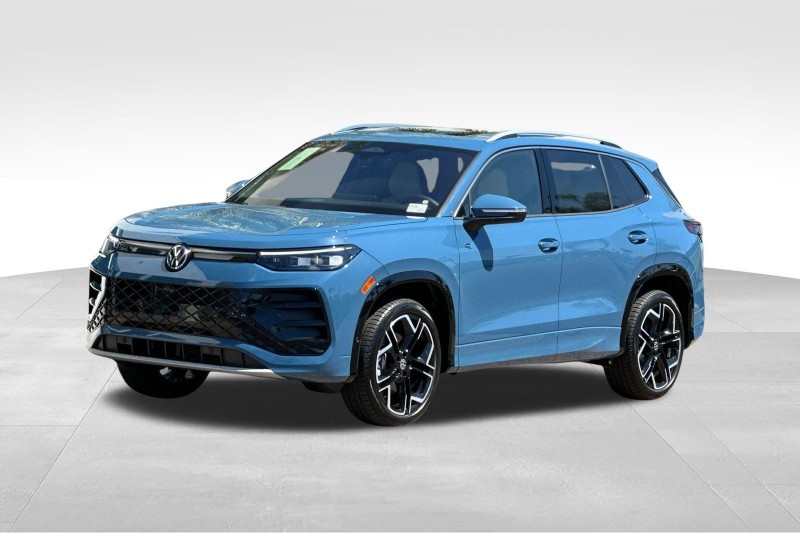 2025 Volkswagen Tiguan 2.0T SEL R-Line 3VVLR7RM3SM041046