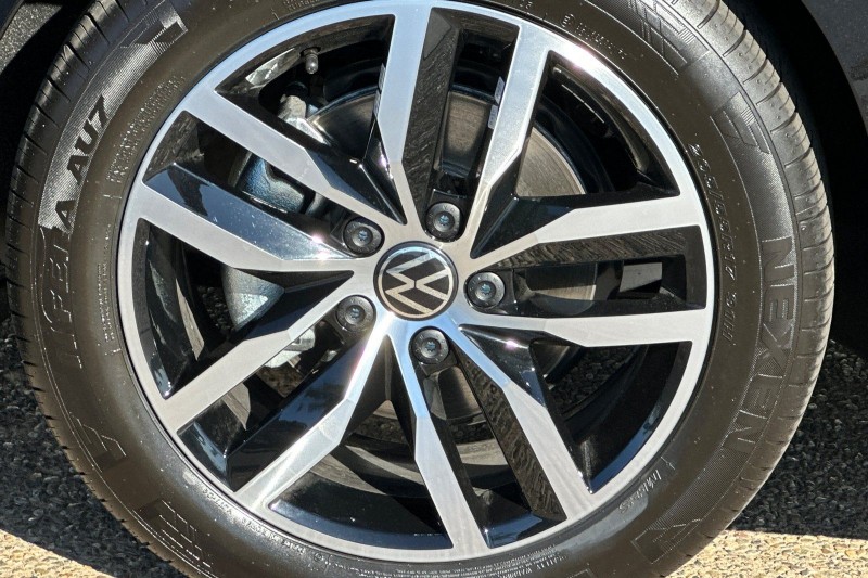 2026 Volkswagen Jetta SE - Photo 23