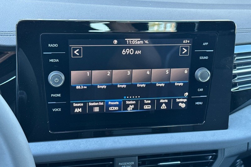 2026 Volkswagen Jetta SE - Photo 16