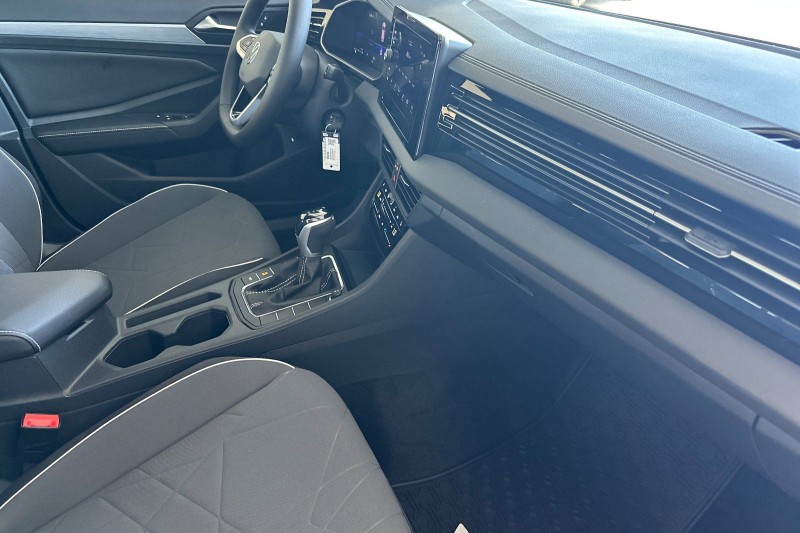 2025 Volkswagen Jetta 1.5T Sport 3VWBX7BU6SM099983