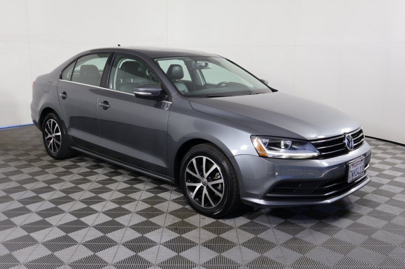 2017 Volkswagen Jetta 1.4T SE 3VWDB7AJ9HM266943