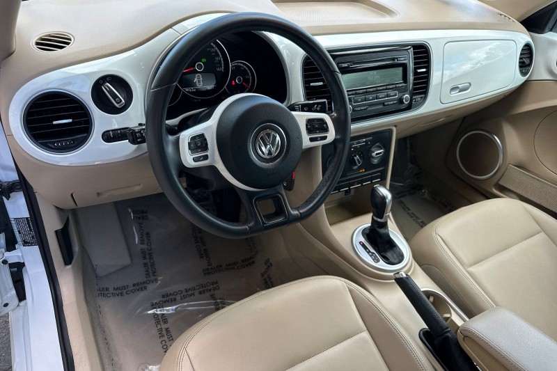 2014 Volkswagen Beetle 1.8T 3VWJ07AT8EM661797