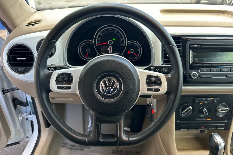2014 Volkswagen Beetle 1.8T 3VWJ07AT8EM661797
