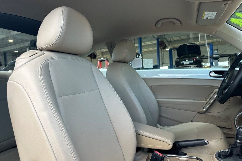 2014 Volkswagen Beetle 1.8T 3VWJ07AT8EM661797
