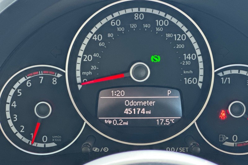 2014 Volkswagen Beetle 1.8T 3VWJ07AT8EM661797
