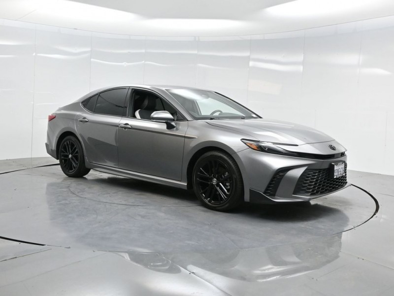 2025 Toyota Camry SE 4T1DAACK7SU543497