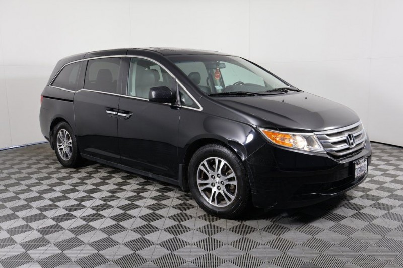 Used 2012 Honda Odyssey EX-L with VIN 5FNRL5H66CB086845 for sale in Escondido, CA