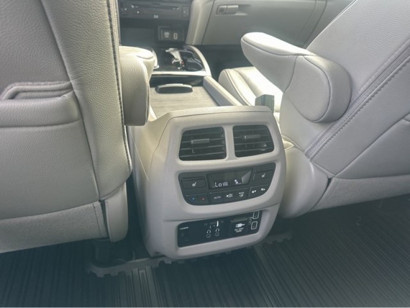 2019 Honda Pilot Touring 5FNYF5H90KB003454