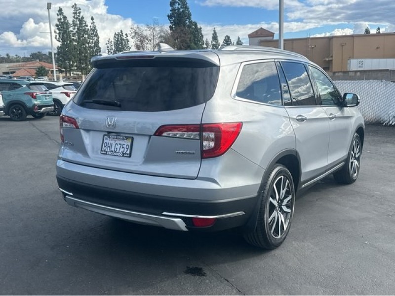 2019 Honda Pilot Touring 5FNYF5H90KB003454