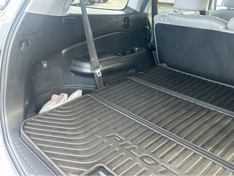 2019 Honda Pilot Touring 5FNYF5H90KB003454