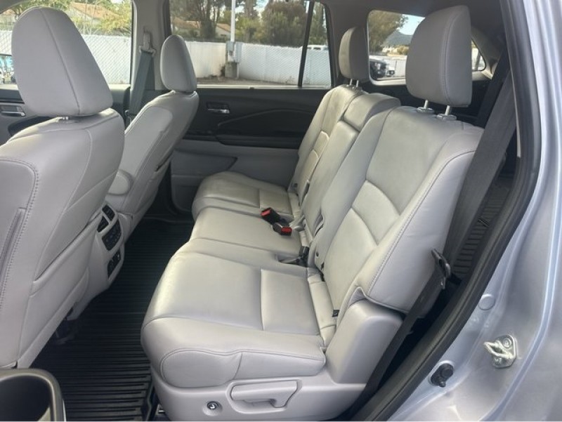 2019 Honda Pilot Touring 5FNYF5H90KB003454
