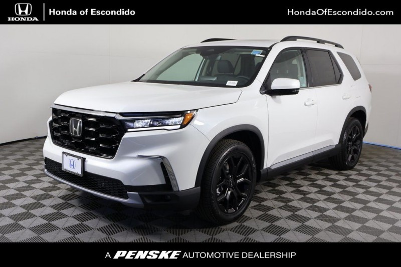 2025 Honda Pilot Touring 5FNYG1H71SB184665
