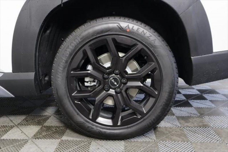 2025 Honda Pilot Touring 5FNYG1H75SB189366