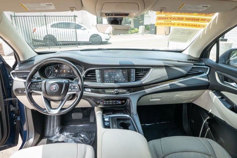 2022 Buick Enclave Avenir 5GAEVCKW1NJ164628