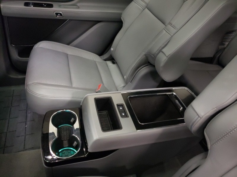 2020 Lincoln Aviator Reserve 5LM5J7XC3LGL22518 2020 Lincoln Aviator Reserve 5LM5J7XC3LGL22518