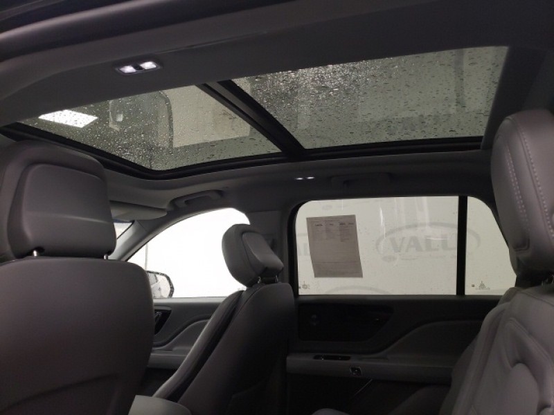 2020 Lincoln Aviator Reserve 5LM5J7XC3LGL22518 2020 Lincoln Aviator Reserve 5LM5J7XC3LGL22518