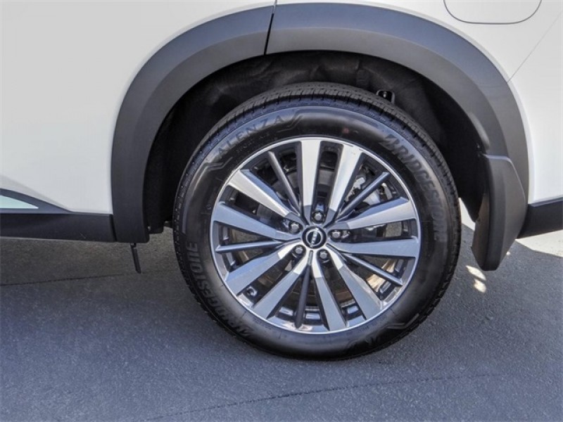 2022 Nissan Pathfinder Platinum 5N1DR3DG4NC270608 2022 Nissan Pathfinder Platinum 5N1DR3DG4NC270608