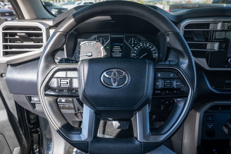2024 Toyota Tundra SR5 5TFLA5DB9RX172986