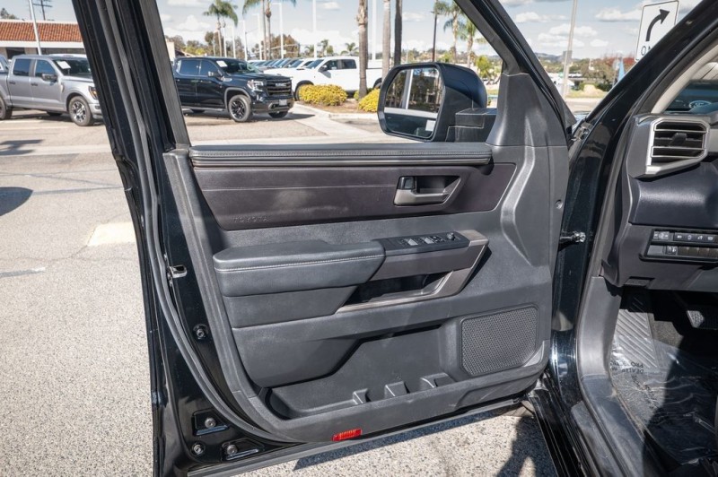 2024 Toyota Tundra SR5 5TFLA5DB9RX172986