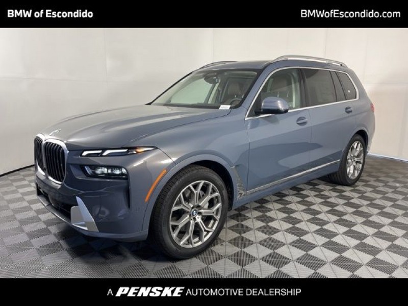 2025 BMW X7 xDrive40i 5UX23EM05S9Z21800