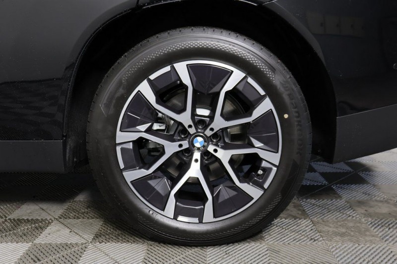 2026 BMW X3 30 xDrive 5UX53GP00T9263194