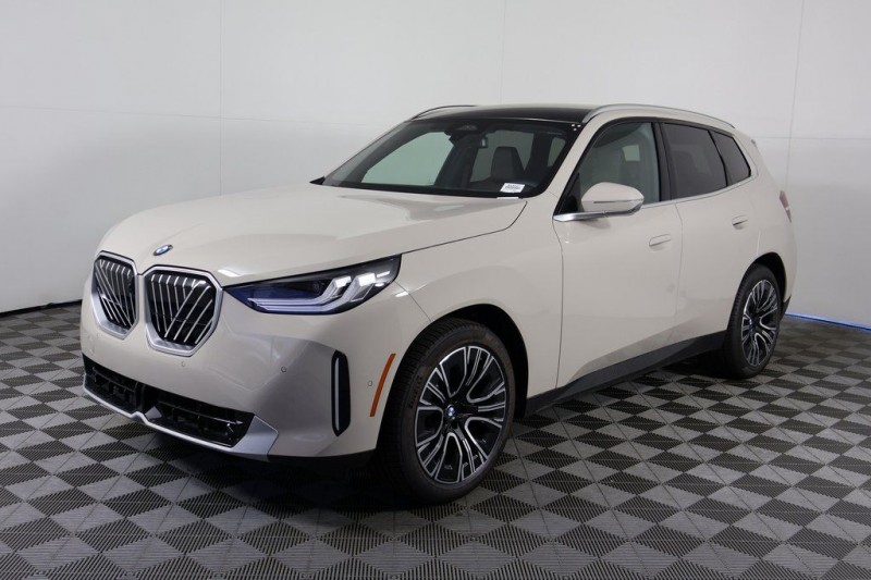 2025 BMW X3 30 xDrive 5UX53GP02S9132332