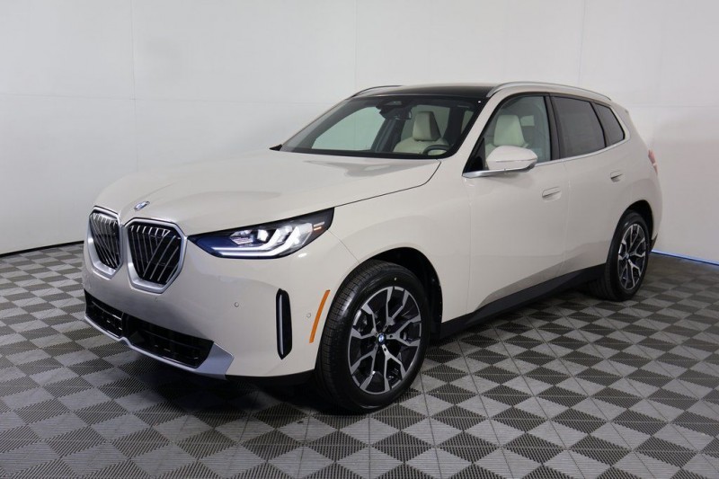 2026 BMW X3 30 xDrive 5UX53GP02T9231850