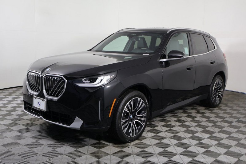 2026 BMW X3 30's photo