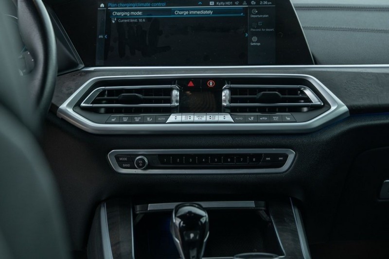 2022 BMW X5 xDrive45e 5UXTA6C08N9K14003