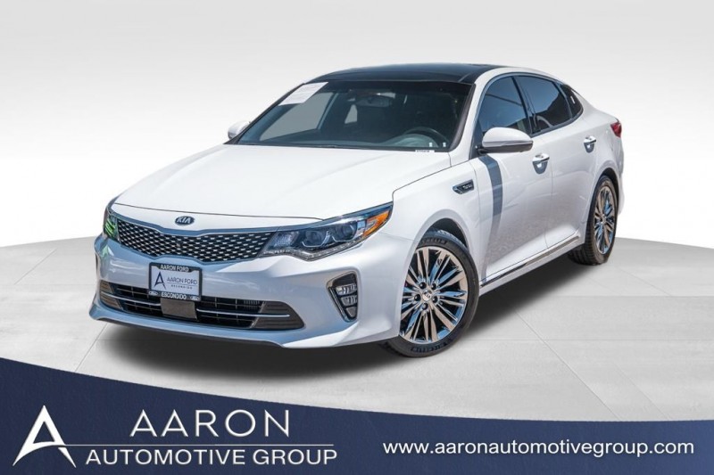 2018 Kia Optima SX 5XXGV4L24JG249843