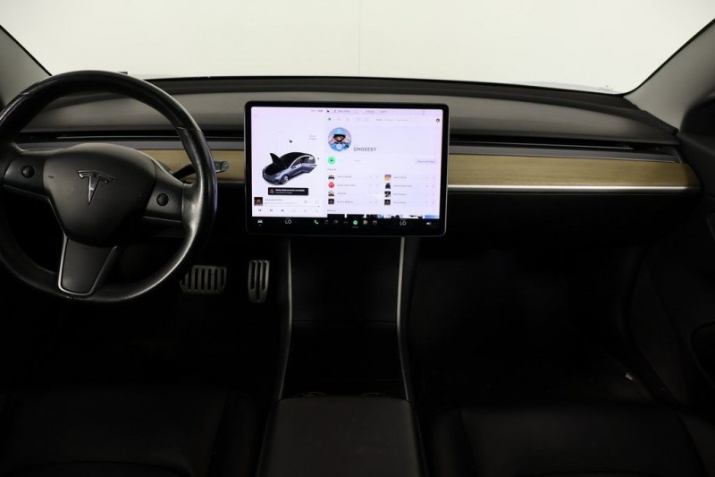2018 Tesla Model 3 Mid Range 5YJ3E1EA5JF010919