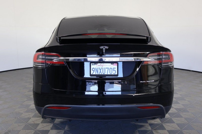 2021 Tesla Model X Long Range 5YJXCDE28MF325011