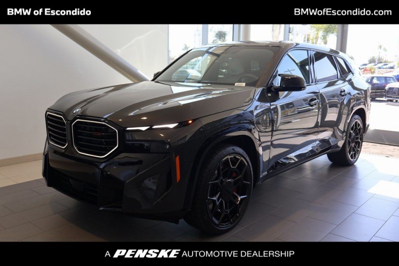 2026 BMW XM  5YM33CS04T9220039