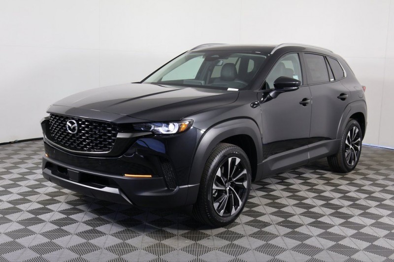 2026 Mazda CX-50 Premium Plus's photo