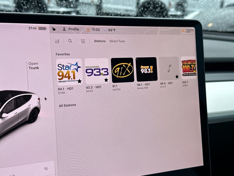 2022 Tesla Model Y Long Range 7SAYGAEE9NF346522