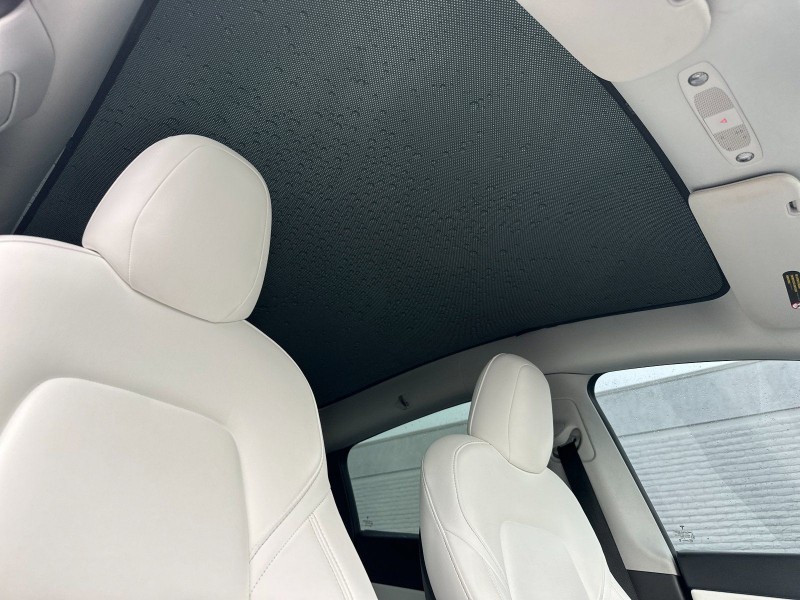 2022 Tesla Model Y Long Range 7SAYGAEE9NF346522