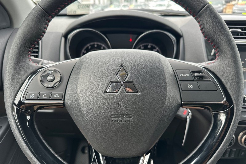 2025 Mitsubishi Outlander Sport  JA4ARUAU2SU007640