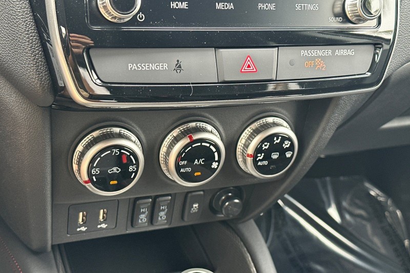 2025 Mitsubishi Outlander Sport  JA4ARUAU2SU007640