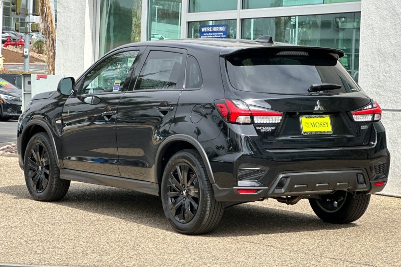 2025 Mitsubishi Outlander Sport  JA4ARUAU2SU007640