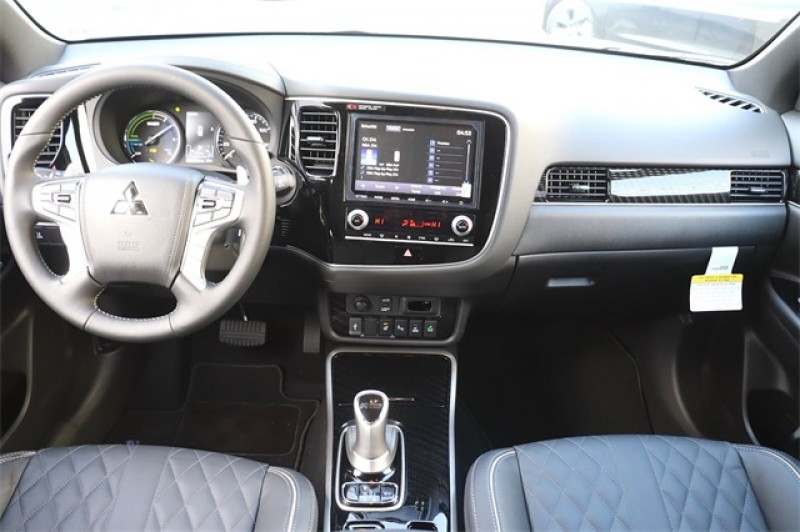2022 Mitsubishi Outlander PHEV JA4J2VA70NZ050126 2022 Mitsubishi Outlander PHEV JA4J2VA70NZ050126