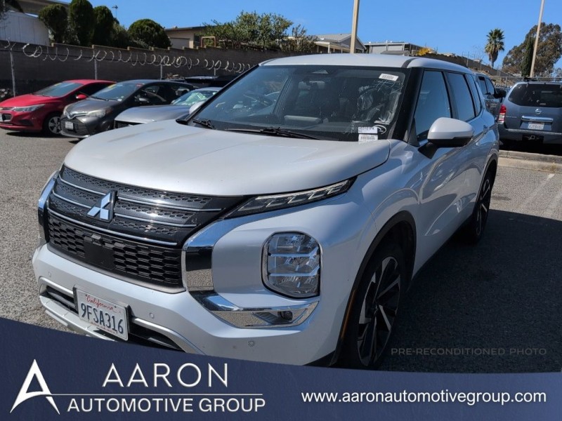 2023 Mitsubishi Outlander SE JA4J3UA85PZ034541 2023 Mitsubishi Outlander SE JA4J3UA85PZ034541