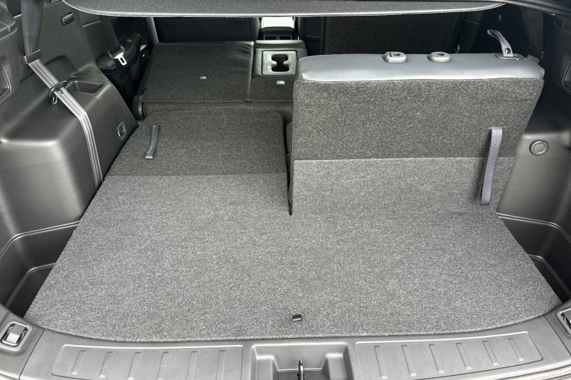 2025 Mitsubishi Outlander SE JA4J3VA82SZ048945