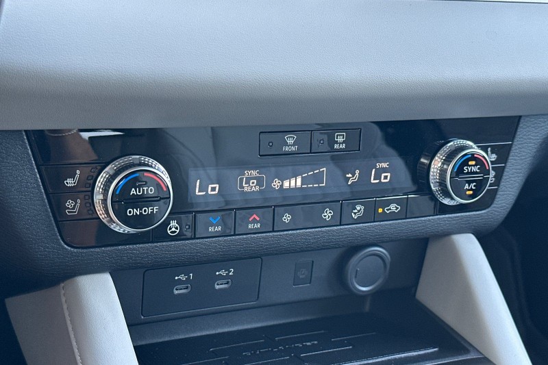 2025 Mitsubishi Outlander SEL - Photo 20