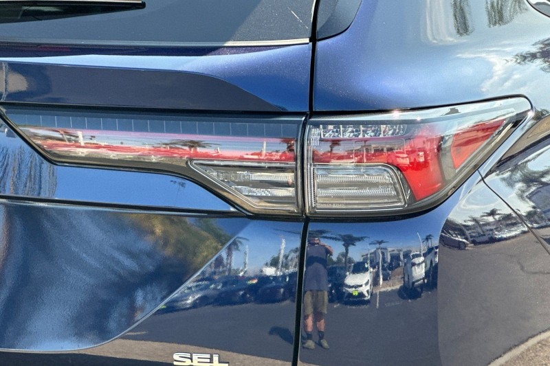 2025 Mitsubishi Outlander SEL - Photo 27