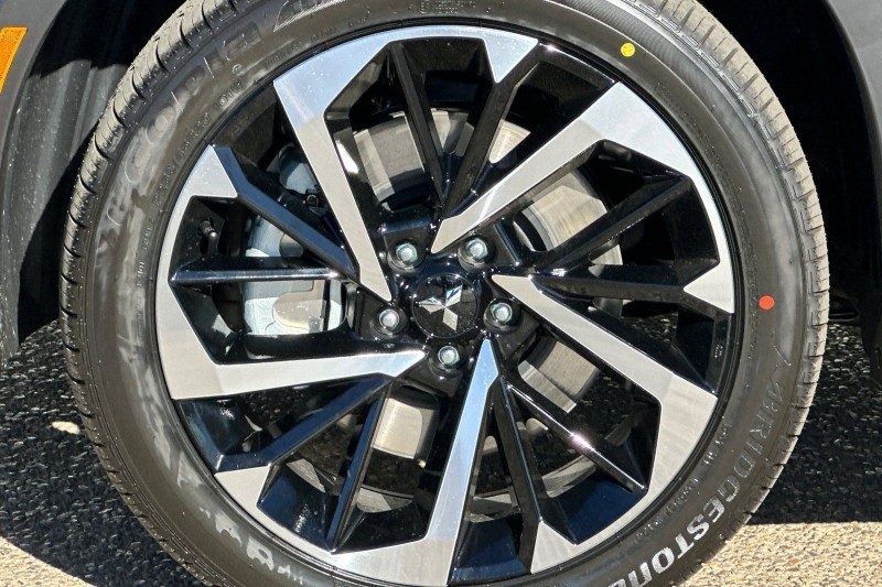2025 Mitsubishi Outlander PHEV SE JA4T5VA94SZ003548