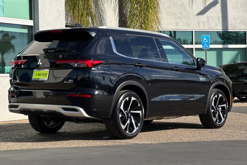 2025 Mitsubishi Outlander PHEV SEL JA4T5WA98SZ002604