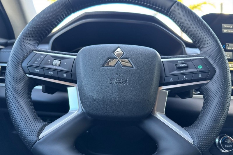 2025 Mitsubishi Outlander PHEV SEL JA4T5WA98SZ002604